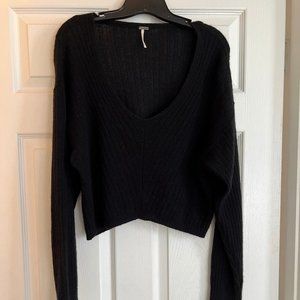 Free People V-Neck Cashmere Cropped Sweater in Black